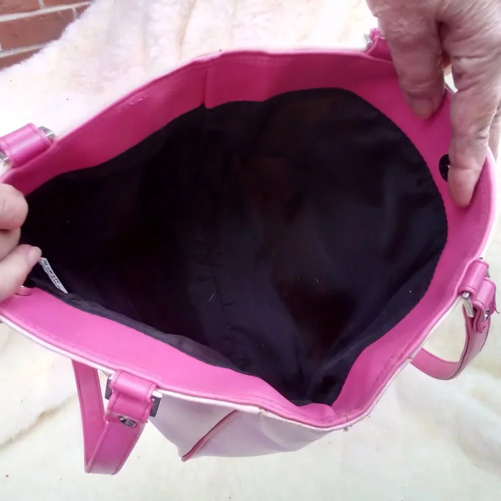 Handbag - Picture 4 of 5